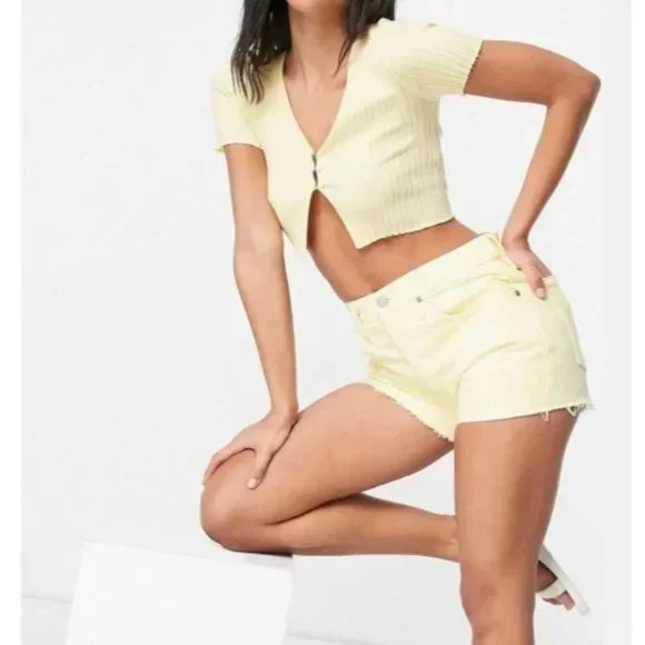 Levi's Women’s 501 Original High-Rise Jean Denim Shorts Yellow Tie-Dye Size 29 - Picture 1 of 12